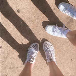 Meet your Posher, Grace